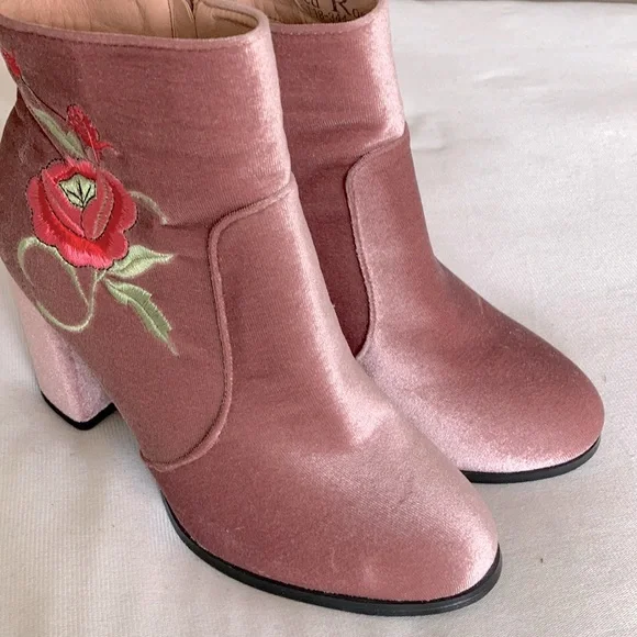 TED ROSS pink velour ankle boots with floral embroidered motif SIZE 40 - Picture 10 of 10